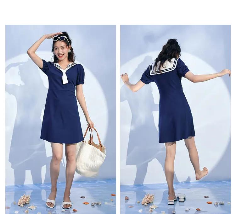 超减龄穿搭法则被杨超越狠狠拿捏,杨超越水手服穿搭