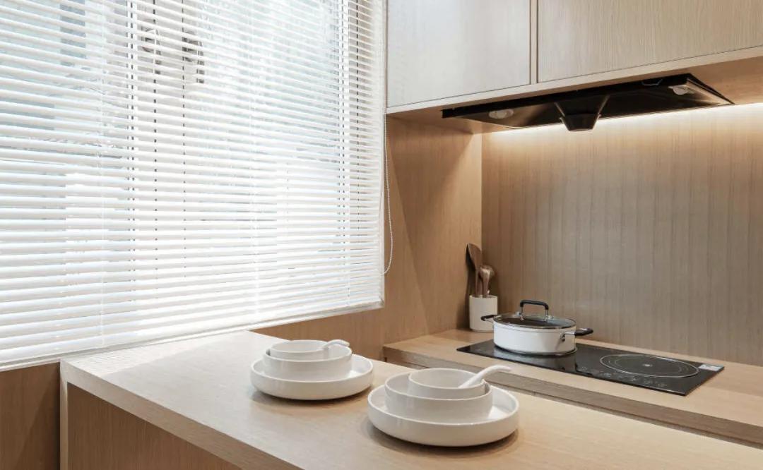 25平的小宅子不仅有花园还有浴缸,上海老弄堂别墅设计