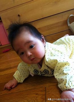 婴儿出生2个半月该做什么运动,出生一个月的宝宝正确的作息时间