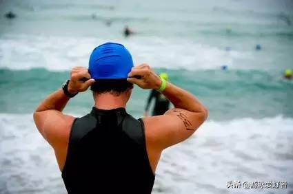 游泳的技巧保证让你羡慕,学游泳小白最快学会的泳姿