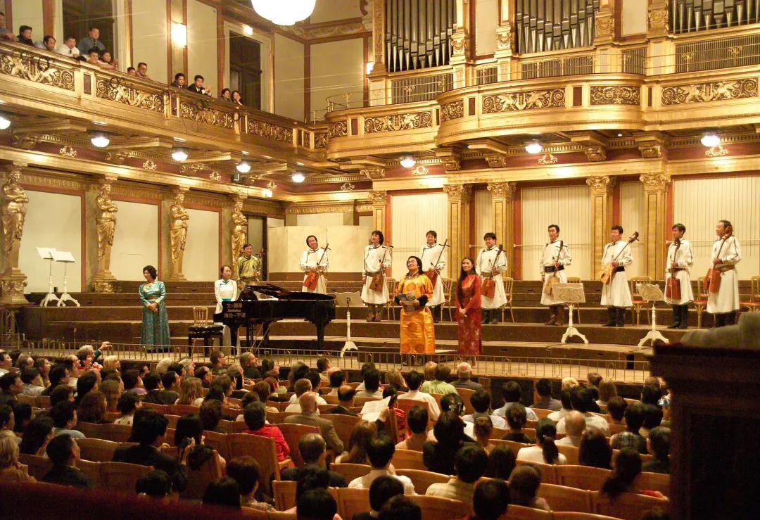 喜讯|星悦艺术成为文德隆QW系列钢琴深圳经销代理商