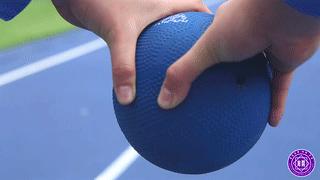 西安中考体育实心球几米满分,体育中考实心球满分技巧