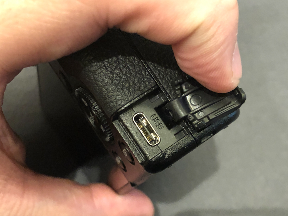 理光griiix评测,理光GRIII数码相机