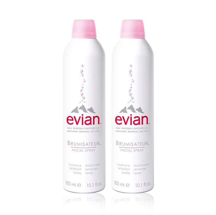 化妆脸上起皮浮粉卡粉怎么办,最简单化妆不起皮的秘诀