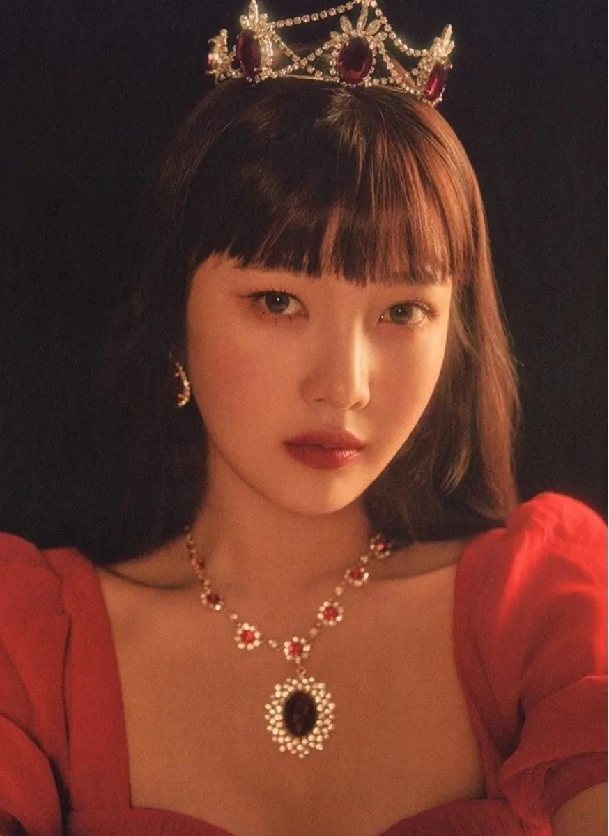 判断适合空气刘海还是漫画刘海,漫画刘海空气刘海哪个好看