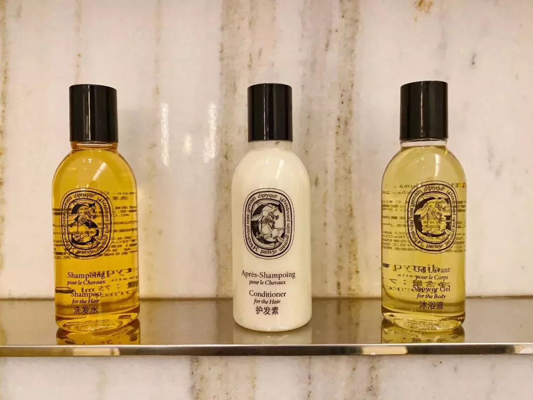 可以看到紫禁城日升月落的酒店，你来不来？