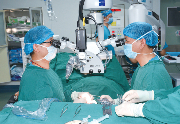 男子弱精症结婚5年妻子却怀孕了,男子婚后2年不孕