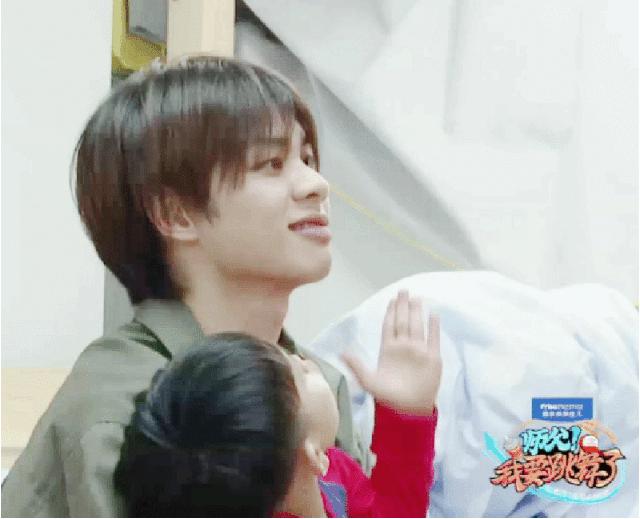 少儿《街舞》？街舞大神王晨艺联和街舞冠军，上演街舞养成计划