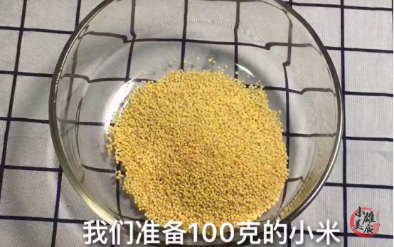 小米粥怎么熬好是冷水下锅,熬小米粥之前小米用水泡吗