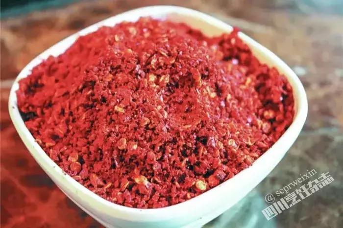 红油辣椒油怎么增香,辣椒红油制作方法用什么油