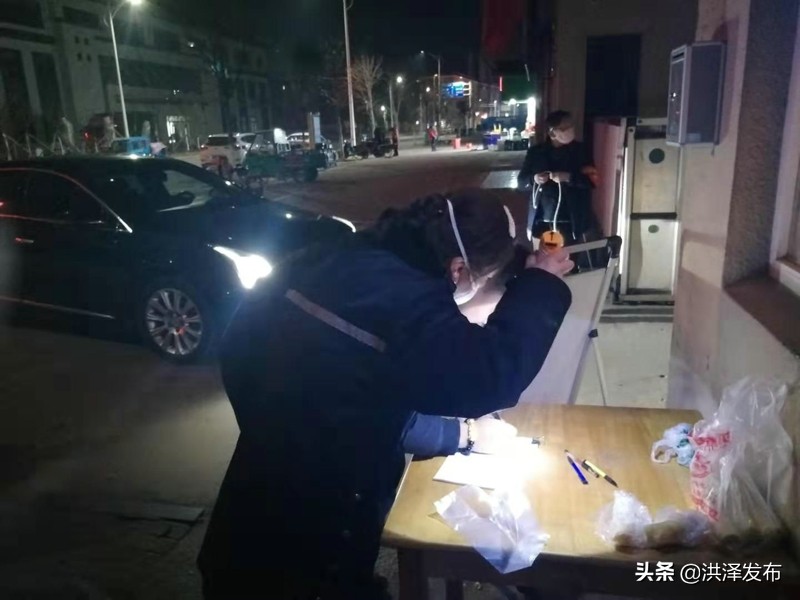 洪泽区高良涧洪泽园三村网格员张苹：用责任与担当守好家门