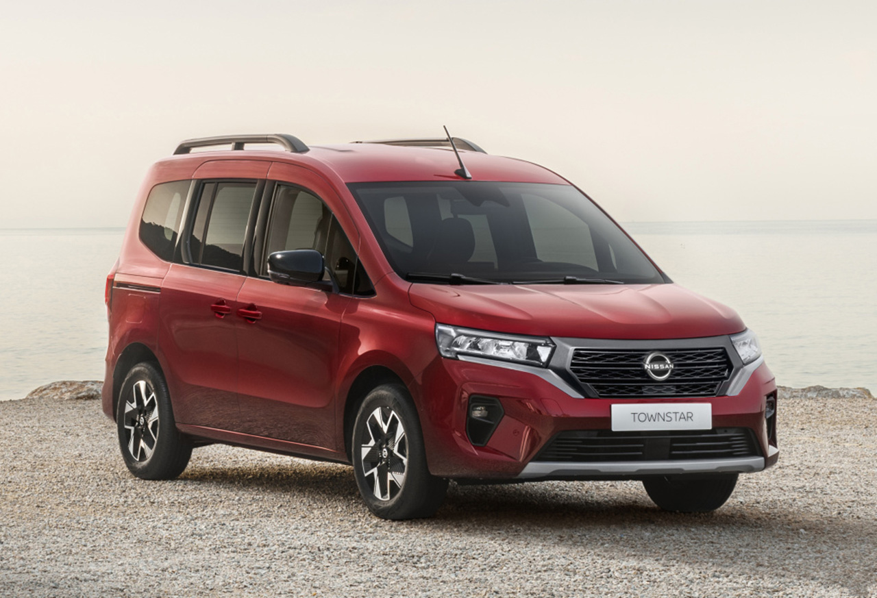 五菱宏光2020款拉货,五菱宏光可以拉货拉人吗