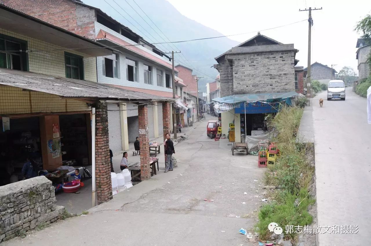 郭志梅：重返天星沟，寻寻觅觅，家园啊你在哪儿？首次探险金佛山