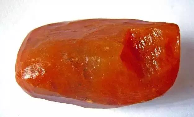 捡到这些石头不要扔真的很值钱,哪些石头价值连城千万别扔