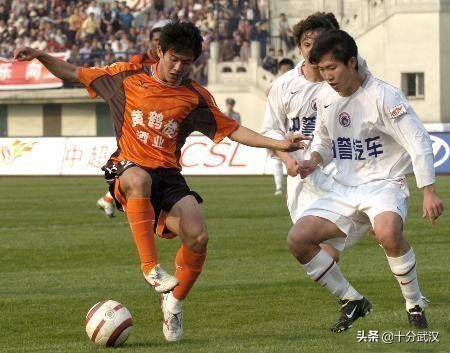 武汉城事｜细数武汉足球百年沉浮：从“租界足球”到“中超黑马”