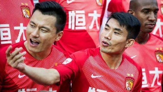 郜林深足薪水,郜林加盟深足工资是多少