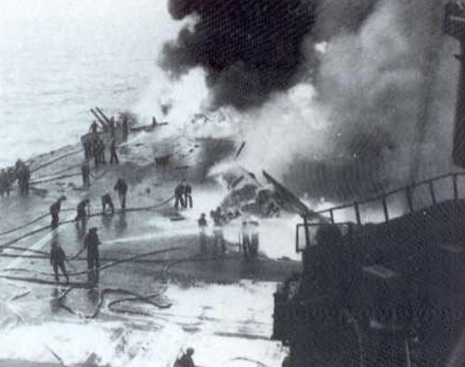 美军航母损管,神级损伤是什么造成的