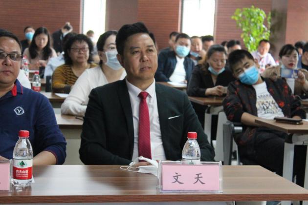 站在未来看当下的中国,站在未来看现在才不会走错路