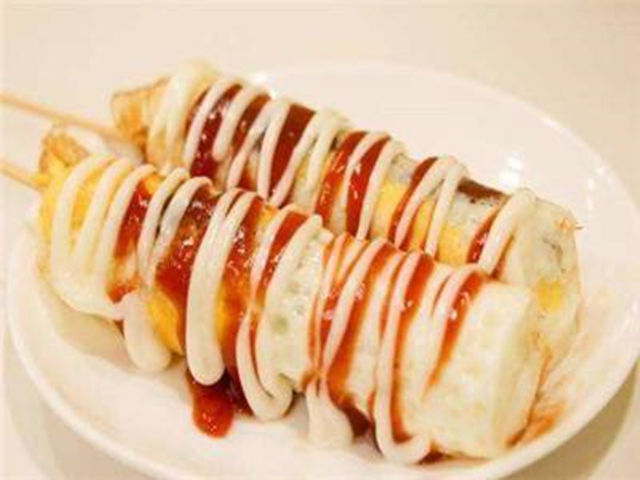 称霸街头的这些小吃你吃过几种,适合小学生校门口摆摊卖的小吃