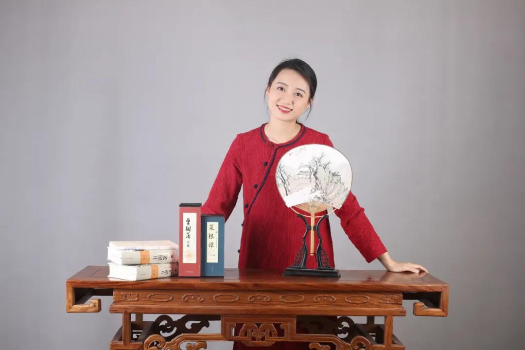 介绍自己的年龄是说周岁还是虚岁,别人问你年龄时说周岁还是虚岁