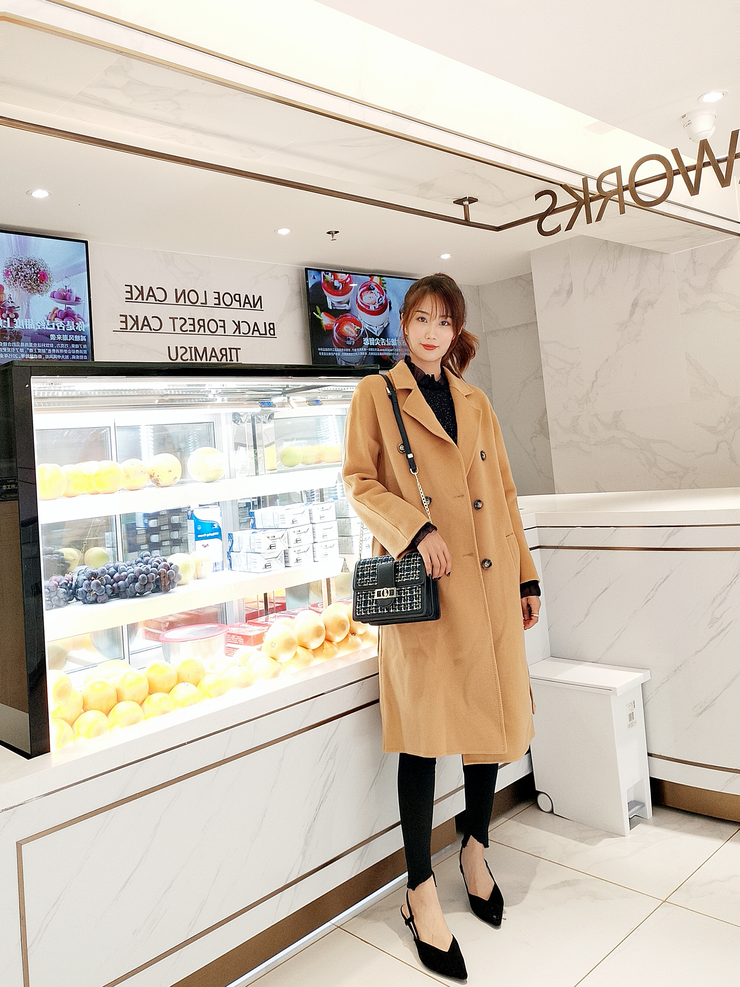 100%聚酯纤维加绒加厚的保暖面料,秋冬啥面料总穿不过时