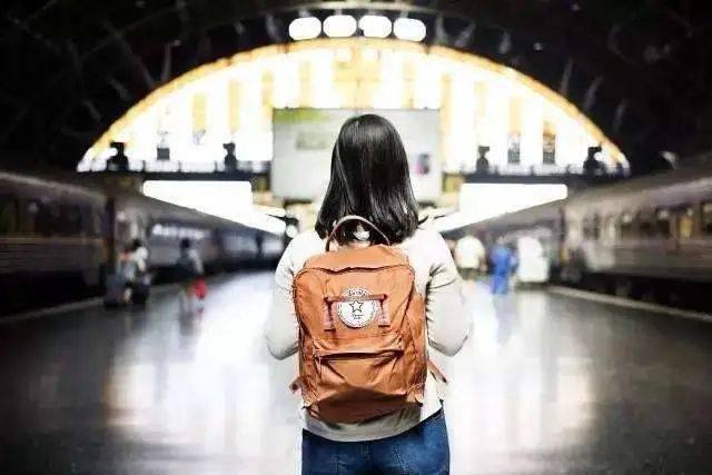 王漫妮工资多少钱一个月,王漫妮的工资