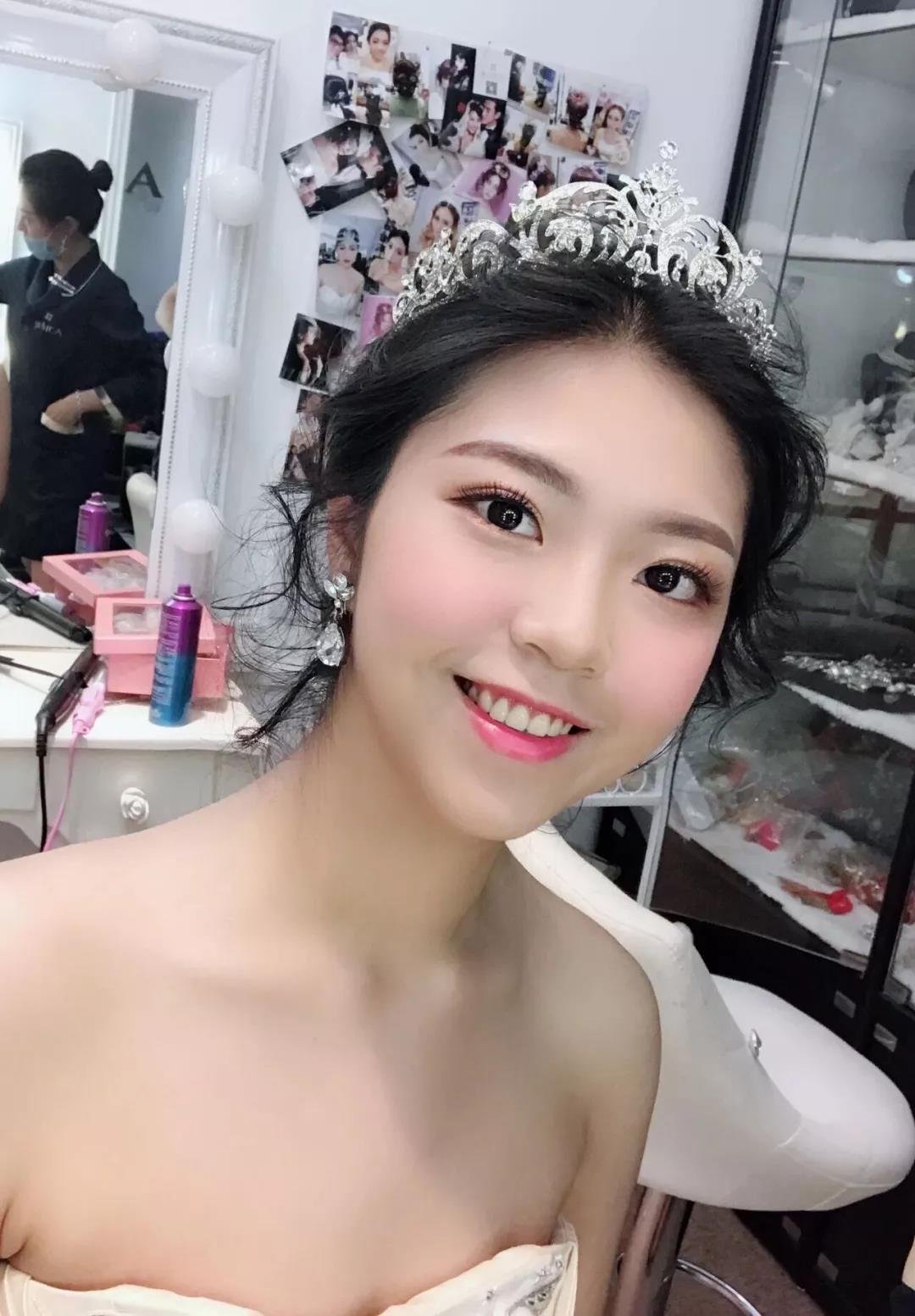 婚礼化妆师注意事项,整理一下婚礼新娘化妆当天的图文