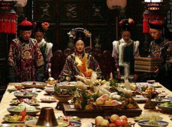 为什么清朝人喜欢住紫禁城,清朝为什么喜欢紫禁城