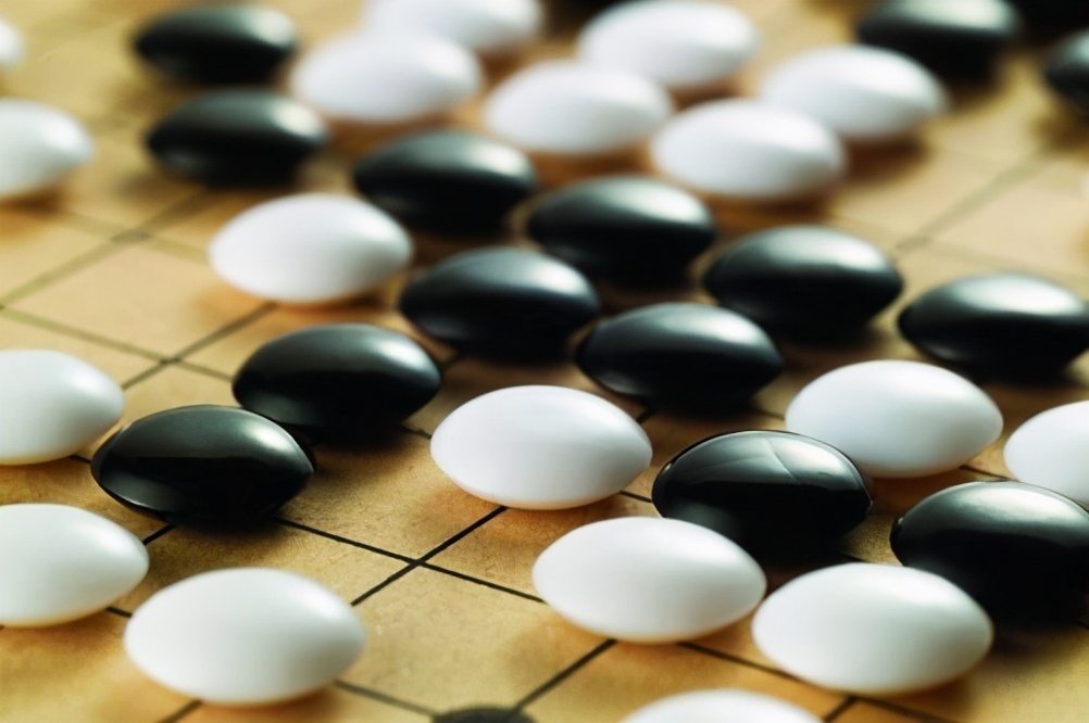 通过反思而成功,每个复盘都是让你不再踩坑的开始