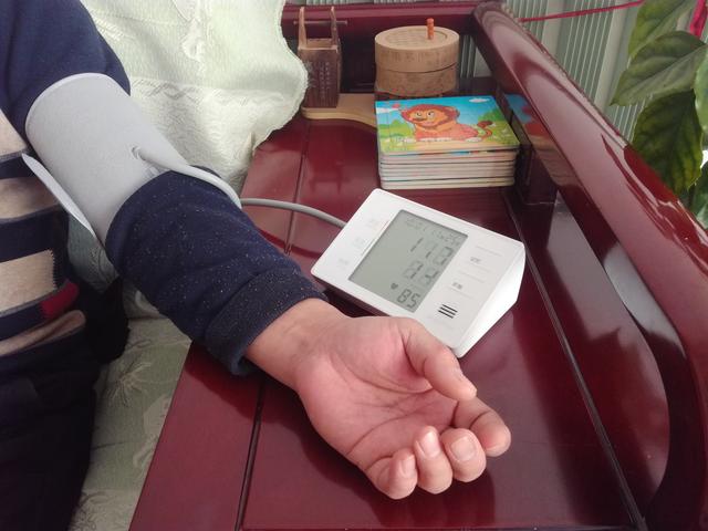 父母的健康,九安电子血压计哪个型号最准确