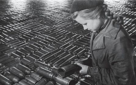 80年代蜜月期中国引进的西方武器,中国80年代从外国引进的轻武器