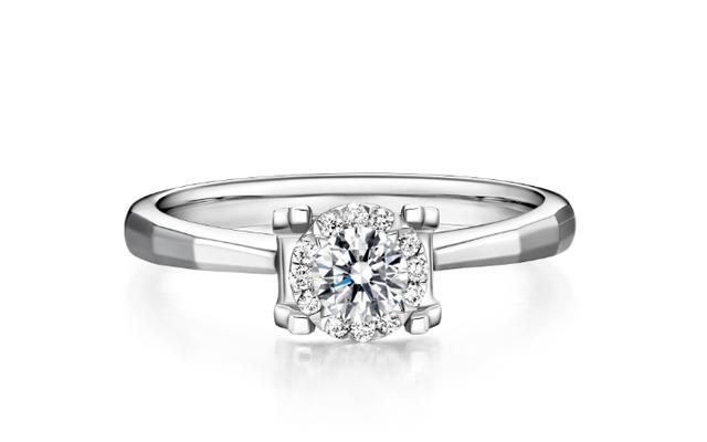 六桂福珠宝自己搭配的项链,六桂福珠宝年终大赏