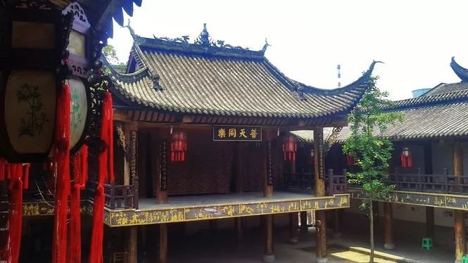 发现藏在深山老林里的美味,重庆隐藏在大街小巷的美食