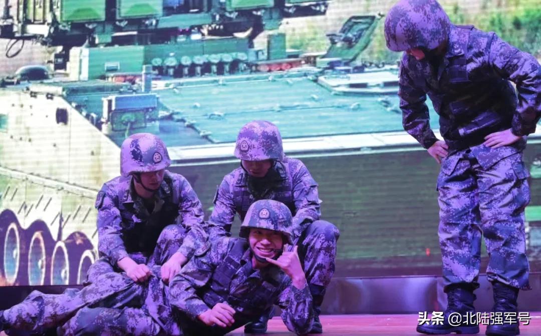 军营春晚嗨翻全场,军营春晚众星闪耀你喜欢哪一款