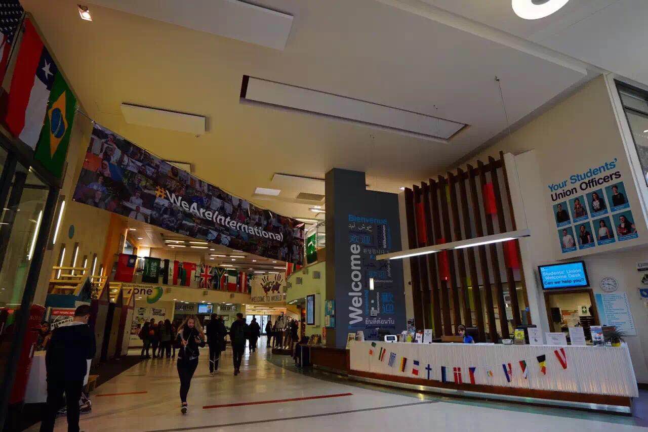 英国谢菲尔德大学2024年最新清单,谢菲尔德为什么叫谢村