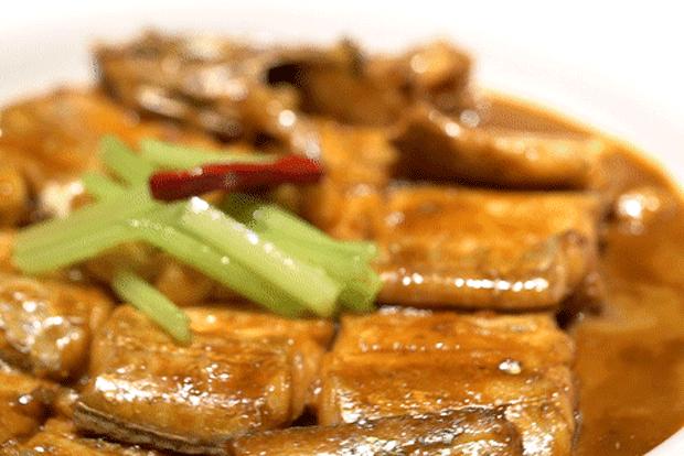 300公里外的“海鲜世家”登陆浦东！想吃要等8小时……