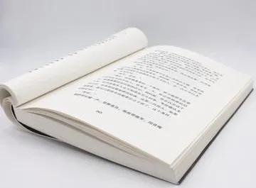 行走在书中的猫,行走在书中作文