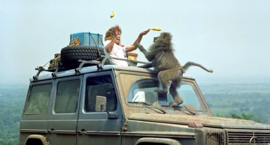 54岁裸辞，花45W流浪地球26年，炸上BBC，这...