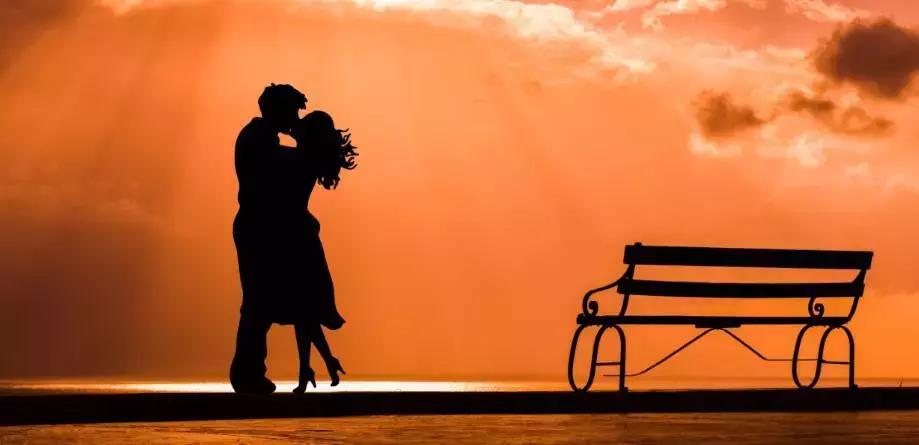 没有榆木的男人，只有不会撩的女人：两招教你撩动老公