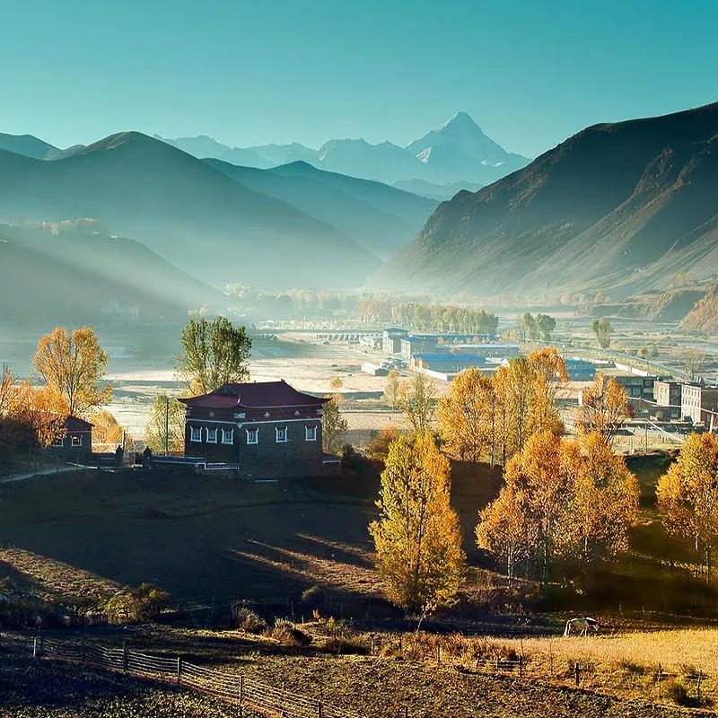 9月国内最美的10个最佳旅行地推荐,金秋十月寻找最美旅行地