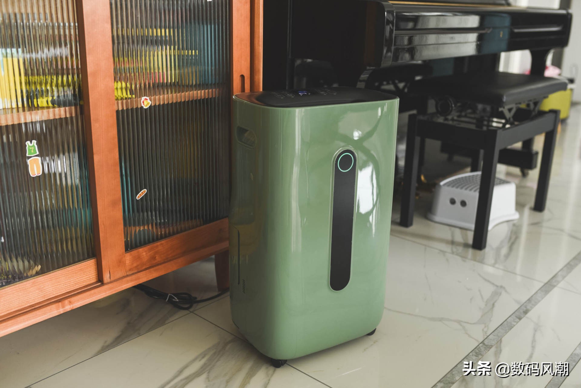 南方回南天除湿机要一直开着吗,回南天用空气除湿机有效果吗