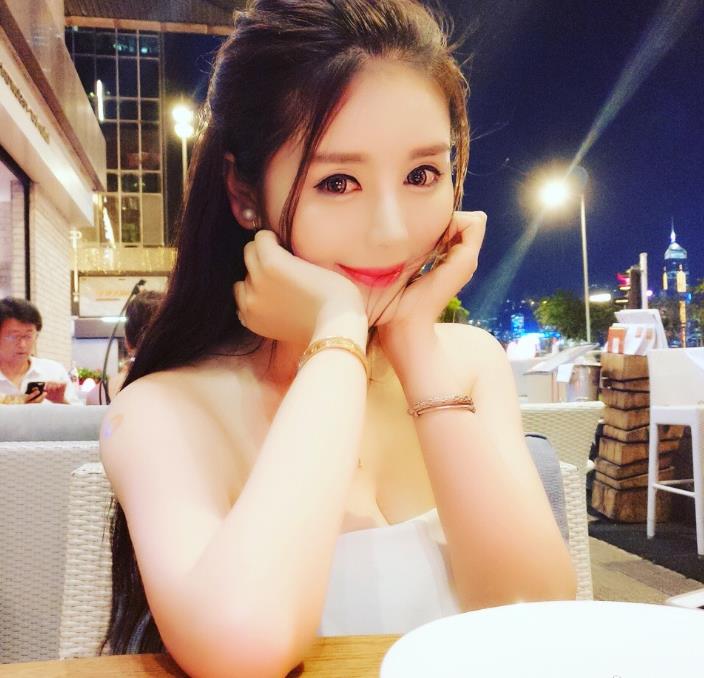 张琪格相亲偶遇奇葩男，一句话看懵七哥，直言配不上他