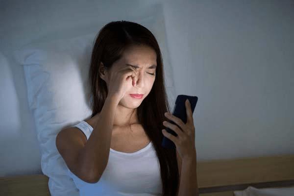 大拇指暗示着什么,大拇指指腹凹陷预示什么疾病