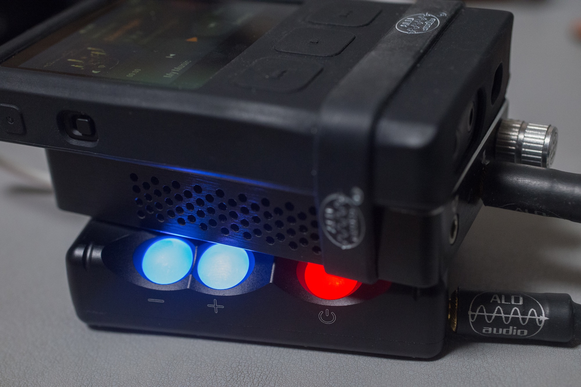 有线耳机和无线耳机音质差距多大,airpods3音质和苹果有线耳机相比