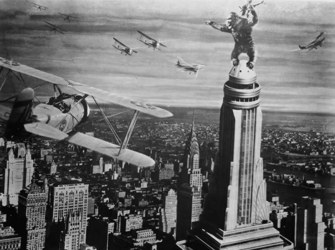 六十五年来摧毁日本的，正是日本的国宝