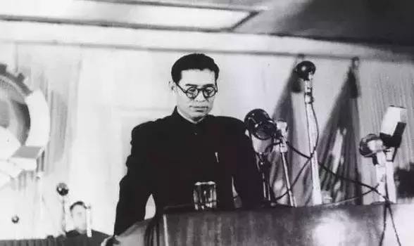 60年代领导抽什么烟,中国近代各国领导人抽什么烟