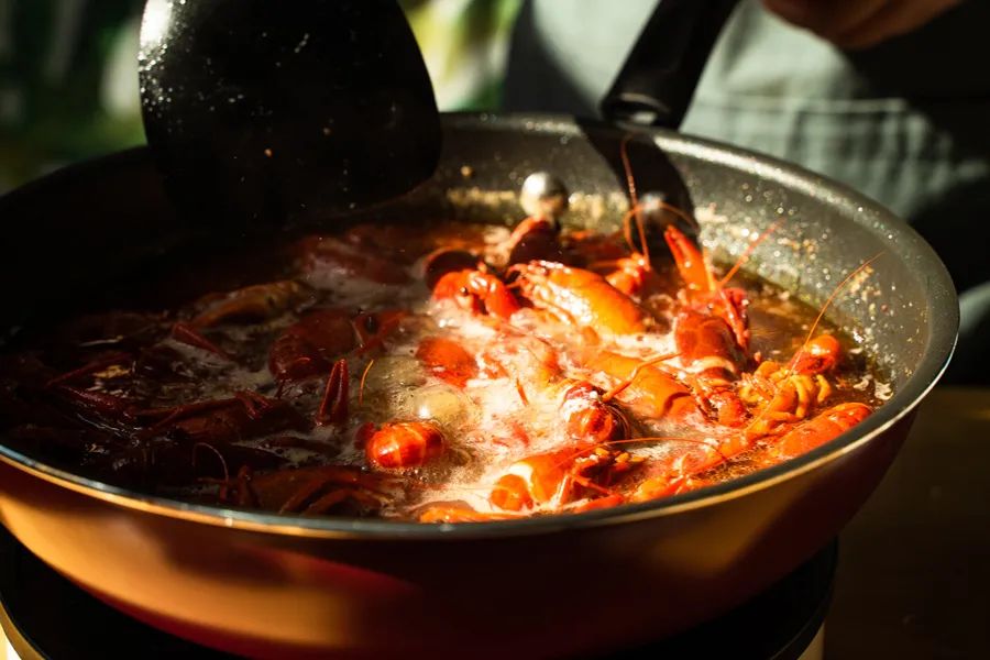 被薇娅直播间榨干零食预算后,写出了这篇测评报告(上)