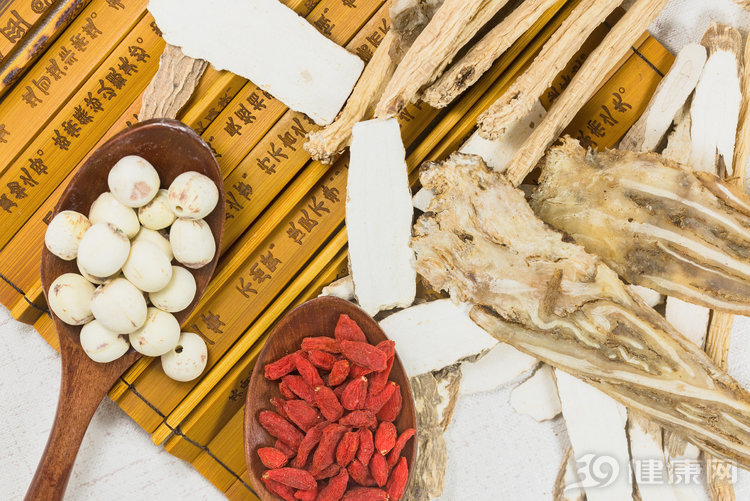 中药最常用的四大鉴定方法,造假最多的10味中药该如何鉴别