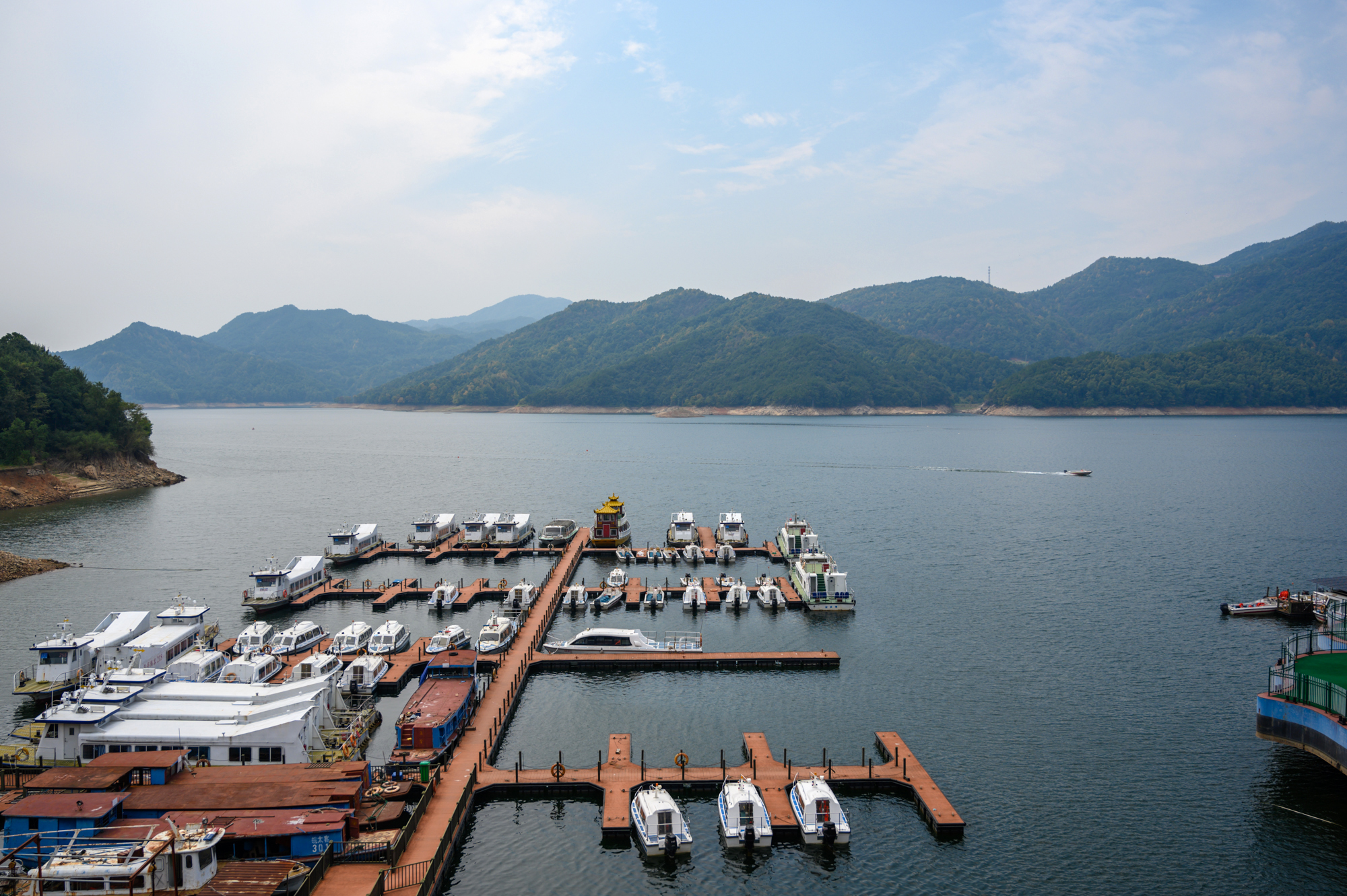 太湖最大的淡水湖,中国最大的湖太湖与西湖对比