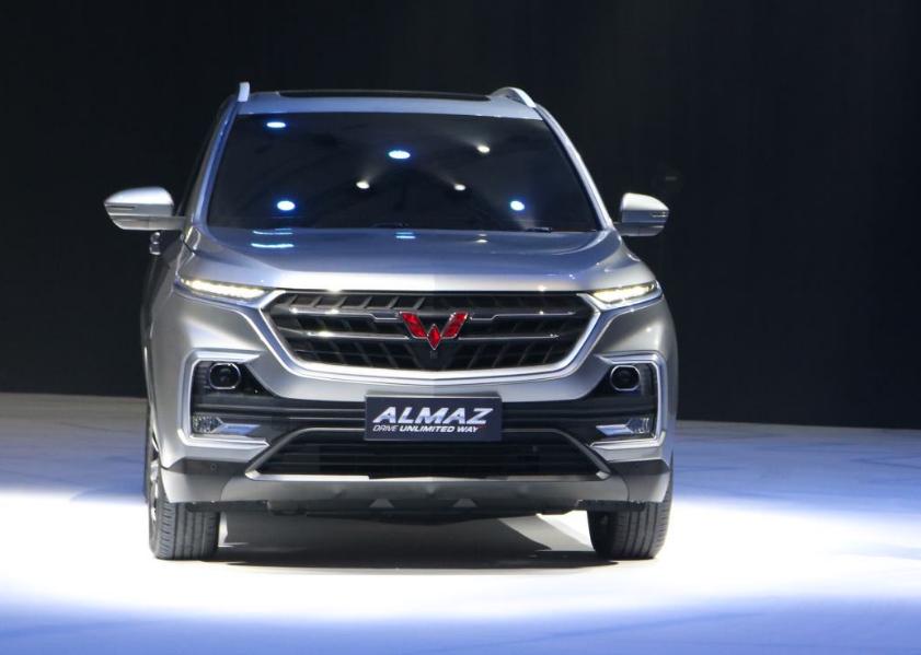 从五菱宏光到豪车,从五菱宏光到迈巴赫